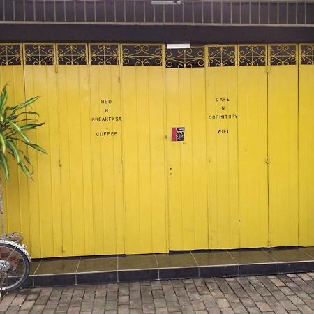 Ola Lavanderia Cafe Malacca Luaran gambar