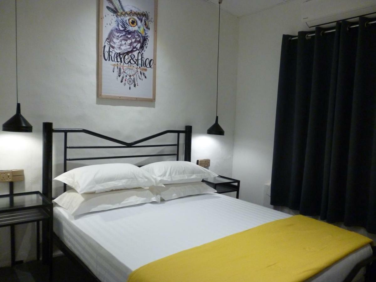 Ola Lavanderia Cafe Malacca Luaran gambar